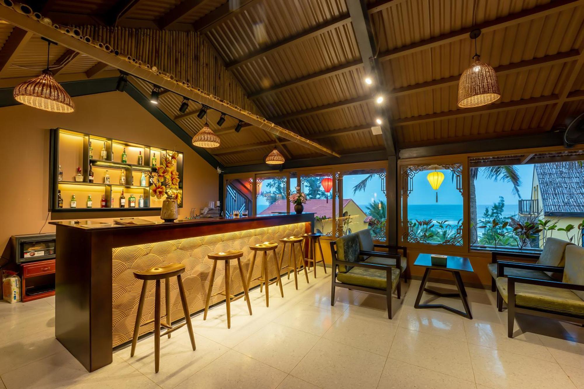 The Linh Seaside Villa Hoi An Exterior photo